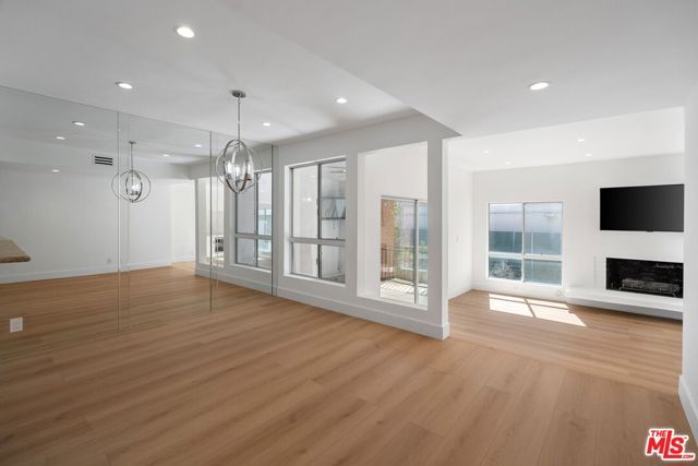 4807 Woodley Avenue 309, Encino (los Angeles), CA 91436