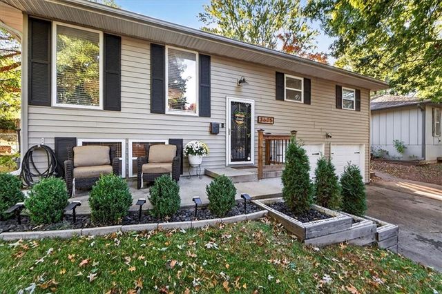 3605 S Scott Avenue, Independence, MO 64052