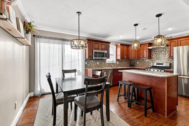 3605 S Scott Avenue, Independence, MO 64052