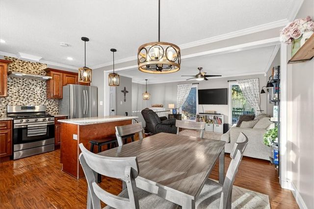 3605 S Scott Avenue, Independence, MO 64052