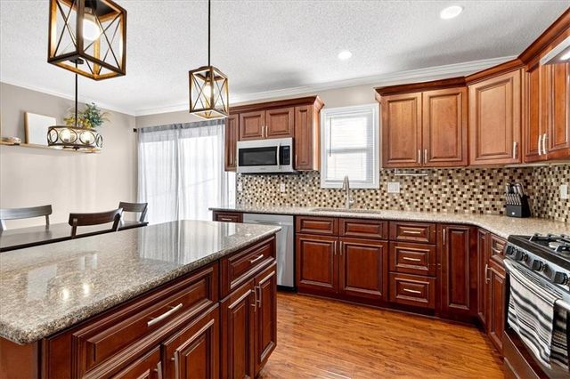 3605 S Scott Avenue, Independence, MO 64052