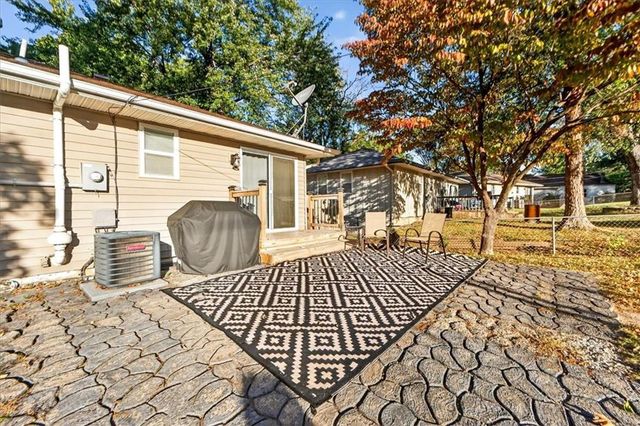 3605 S Scott Avenue, Independence, MO 64052