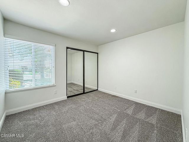 42203 Village 42, Camarillo, CA 93012