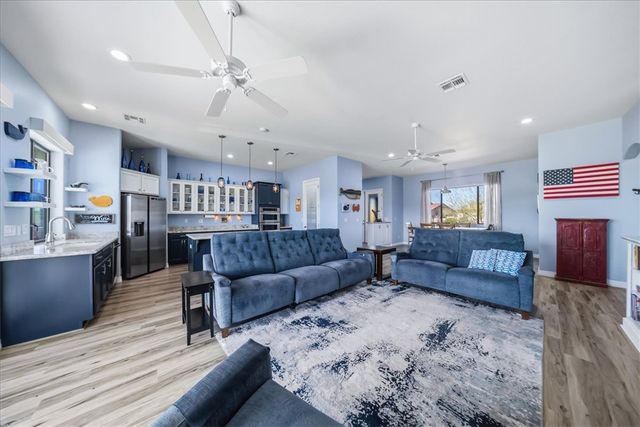 2998 Paddlewheel Cove Cove, Bullhead City, AZ 86429