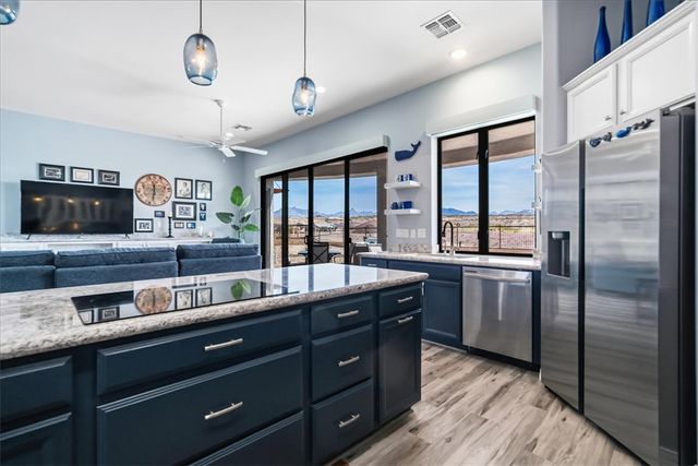 2998 Paddlewheel Cove Cove, Bullhead City, AZ 86429