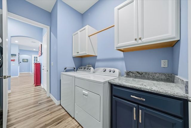 2998 Paddlewheel Cove Cove, Bullhead City, AZ 86429