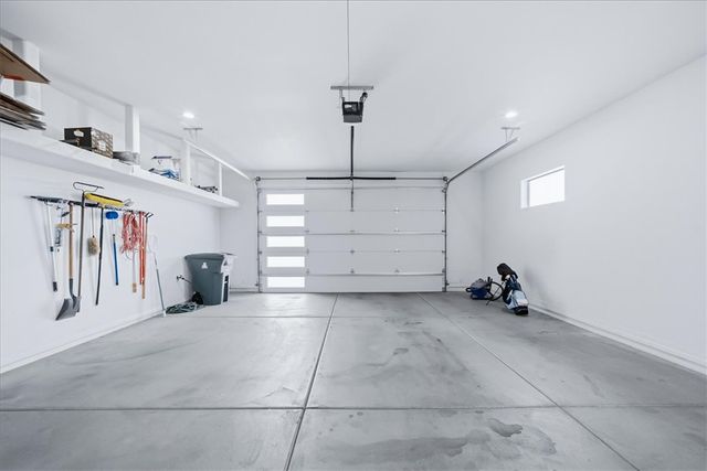 2998 Paddlewheel Cove Cove, Bullhead City, AZ 86429