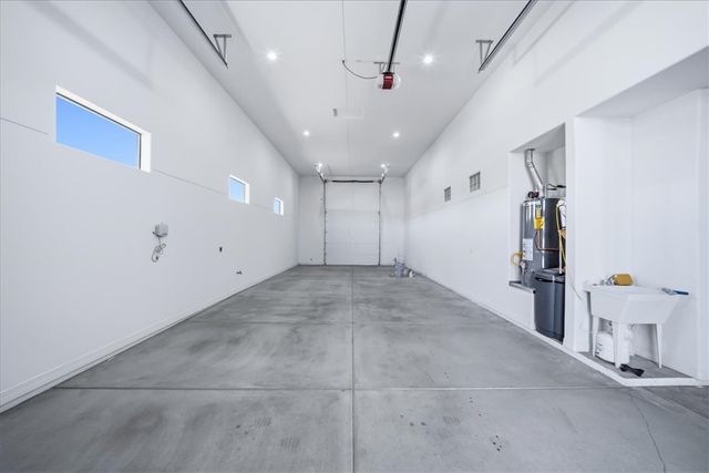 2998 Paddlewheel Cove Cove, Bullhead City, AZ 86429