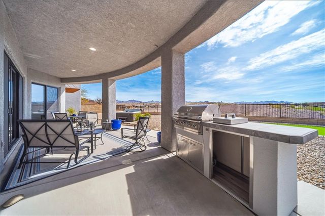 2998 Paddlewheel Cove Cove, Bullhead City, AZ 86429