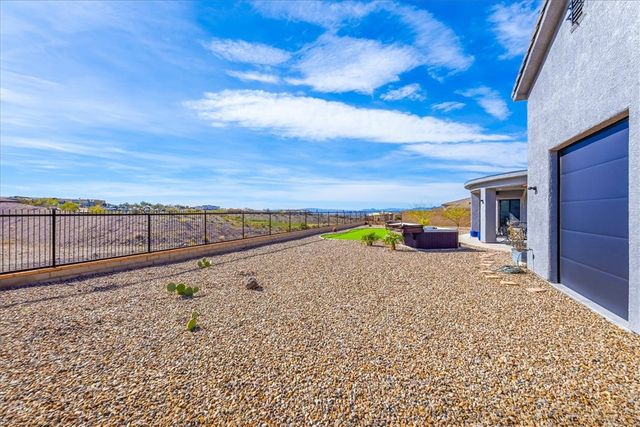 2998 Paddlewheel Cove Cove, Bullhead City, AZ 86429