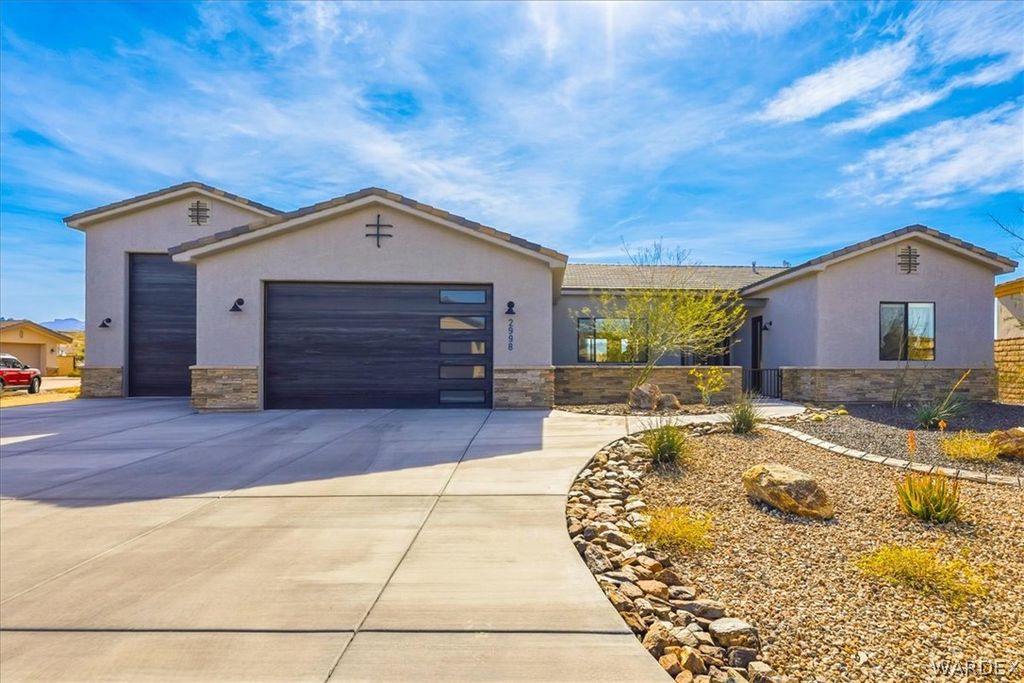 2998 Paddlewheel Cove Cove, Bullhead City, AZ 86429