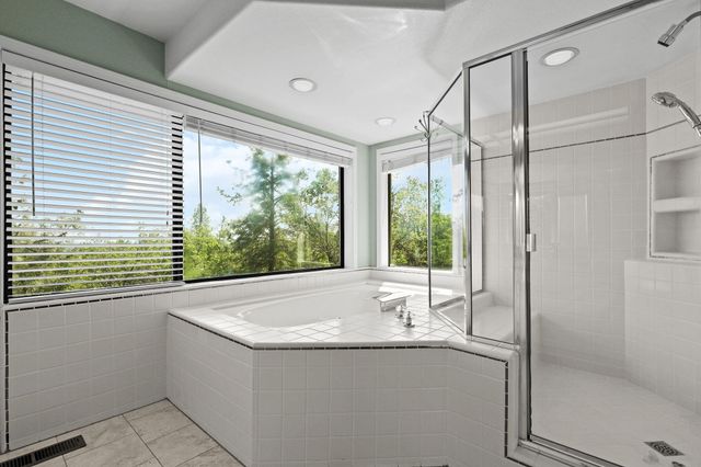 17505 Forest View Drive, Redding, CA 96003