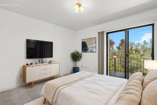 17505 Forest View Drive, Redding, CA 96003