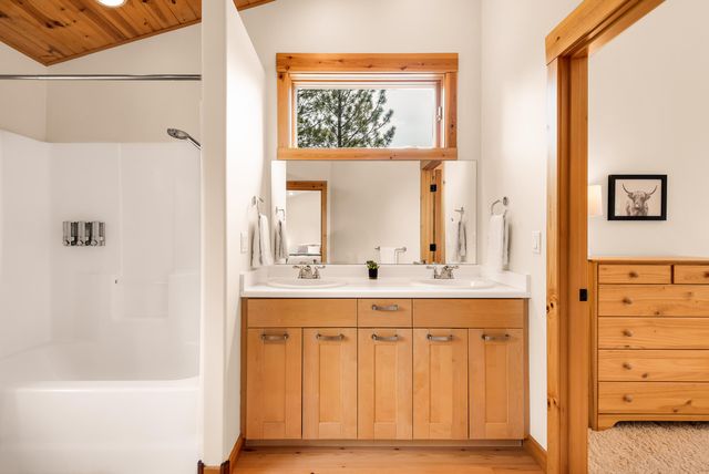 16396 Skyline Drive, Bend, OR 97703