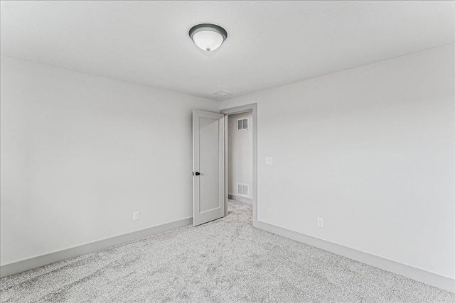 1510 E Midway Ct., Valley Center, KS 67147