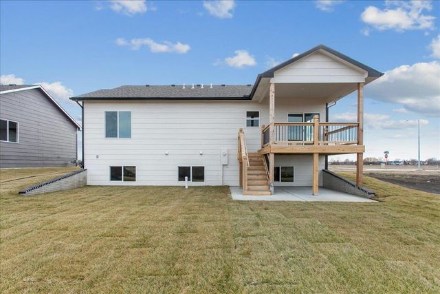 1510 E Midway Ct., Valley Center, KS 67147