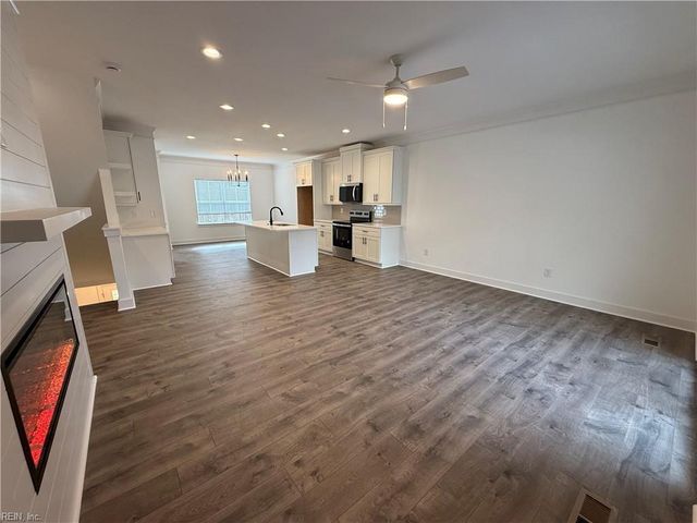 619 Jaden WAY, Virginia Beach, VA 23454