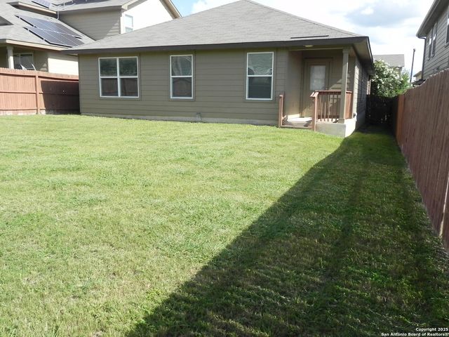 6923 Quantum Loop, San Antonio, TX 78252