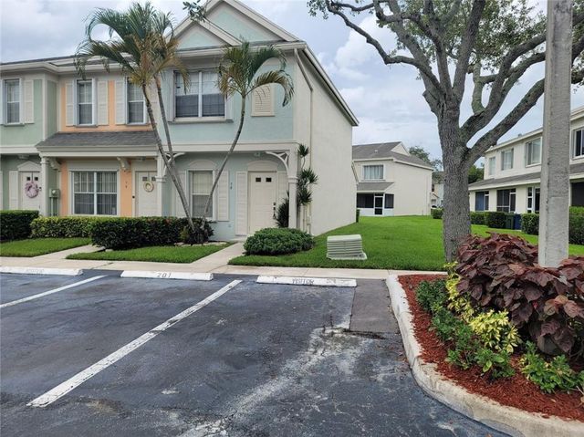 78 Simonton Circle, Weston, FL 33326