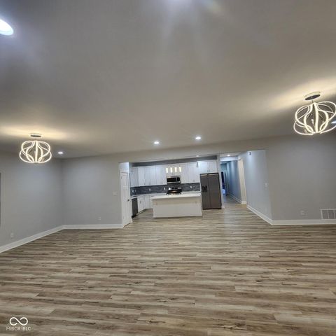 2159 W 58th Street, Indianapolis, IN 46228