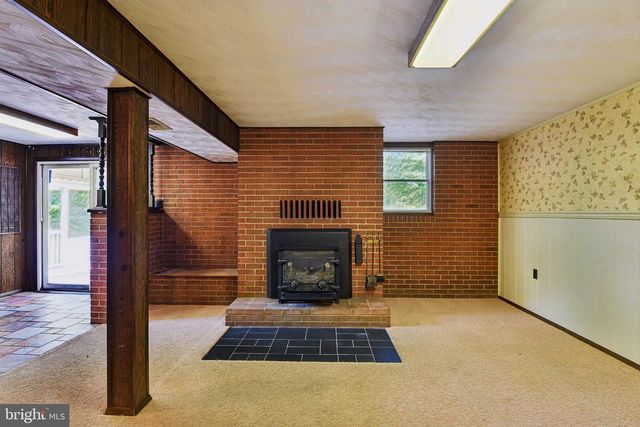 878 OAKDALE CIR, Millersville, MD 21108
