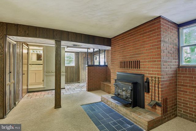 878 OAKDALE CIR, Millersville, MD 21108