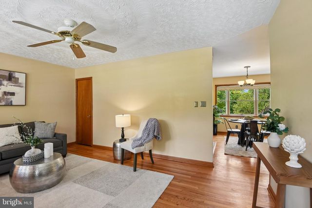 878 OAKDALE CIR, Millersville, MD 21108