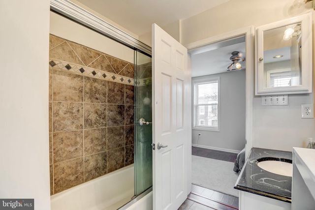 1125 S CHARLES ST, Baltimore, MD 21230