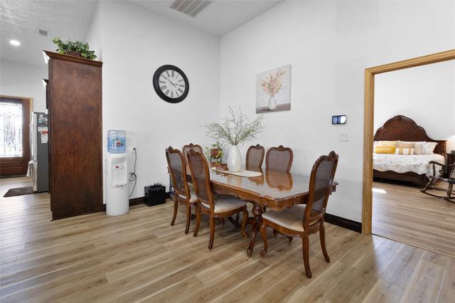 34 Julia Justice Road, Huntsville, TX 77320