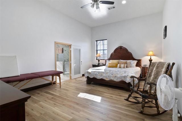 34 Julia Justice Road, Huntsville, TX 77320