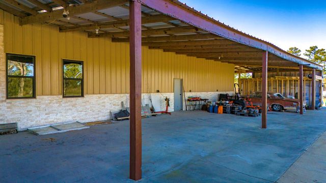 34 Julia Justice Road, Huntsville, TX 77320