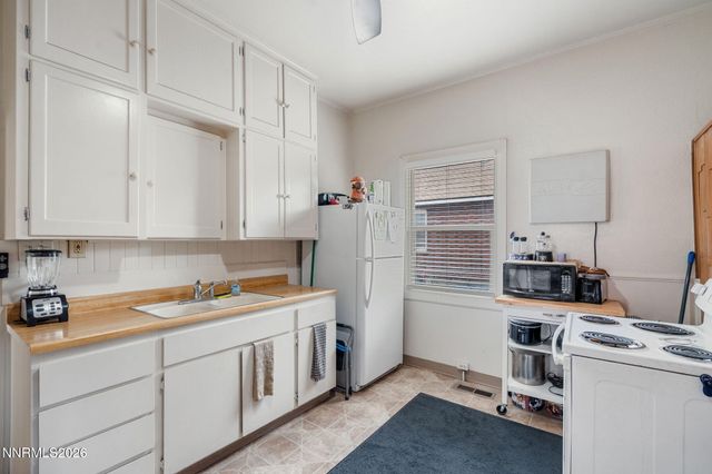 128 Keystone Avenue, Reno, NV 89503