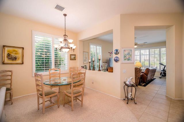 78202 Kensington Avenue, Palm Desert, CA 92211