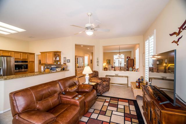 78202 Kensington Avenue, Palm Desert, CA 92211