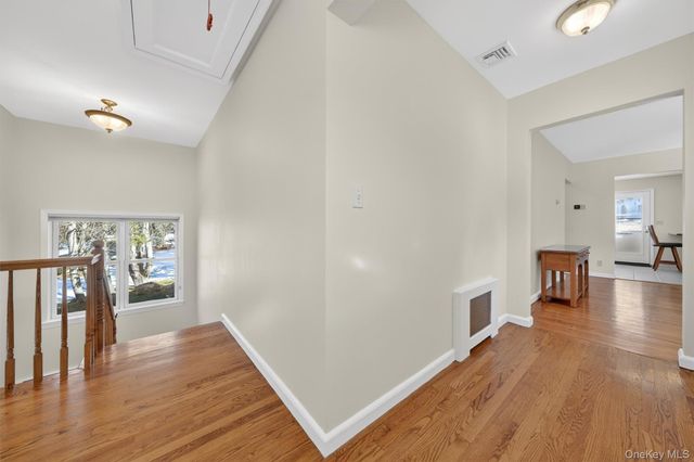 1166 Hunterbrook Road, Yorktown Heights, NY 10598