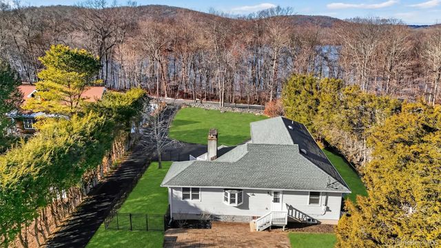 1166 Hunterbrook Road, Yorktown Heights, NY 10598