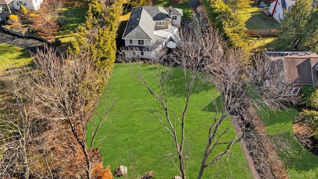 1166 Hunterbrook Road, Yorktown Heights, NY 10598