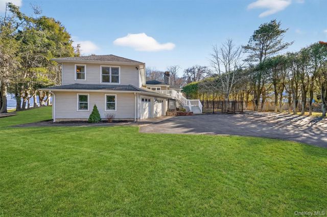 1166 Hunterbrook Road, Yorktown Heights, NY 10598