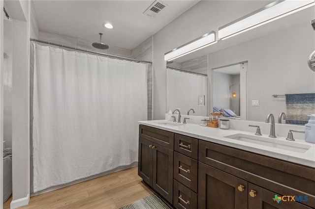 9604 Newberry Drive, Austin, TX 78729