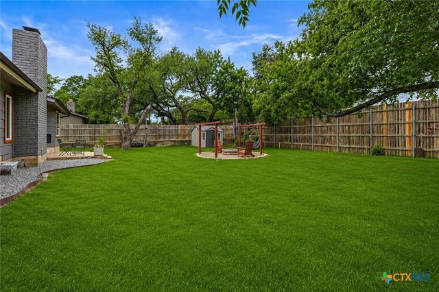 9604 Newberry Drive, Austin, TX 78729
