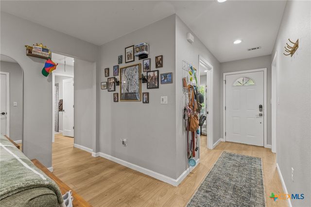 9604 Newberry Drive, Austin, TX 78729
