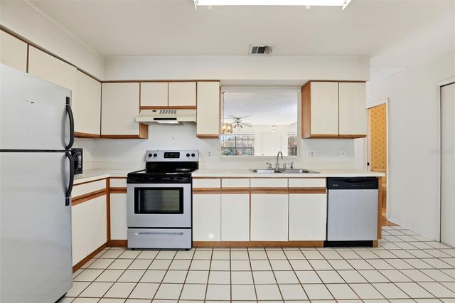 2954 EMBASSY COURT, Casselberry, FL 32707