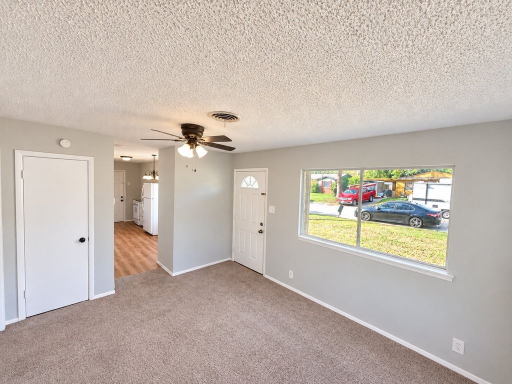 761 Thomas Avenue, Hurst, TX 76053 — photo 3