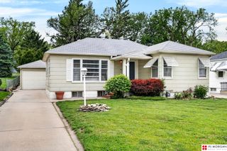 2925 S 44th Street, Lincoln, NE 68506