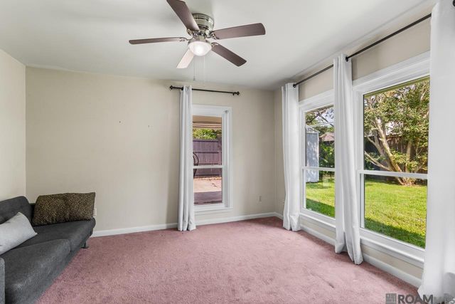 6239 Peggy St, Baton Rouge, LA 70808
