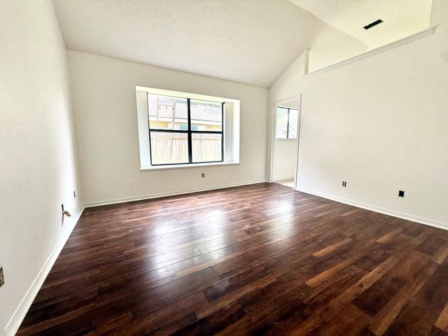 2107 Willow WAY, Round Rock, TX 78664