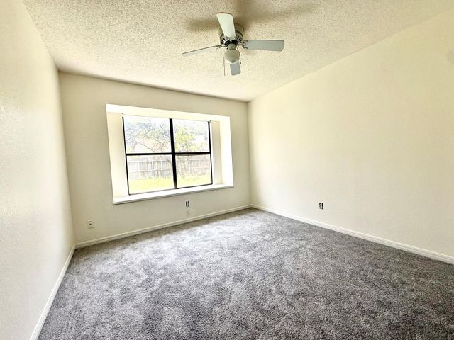 2107 Willow WAY, Round Rock, TX 78664