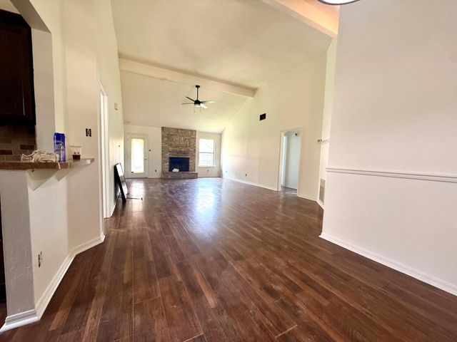 2107 Willow WAY, Round Rock, TX 78664