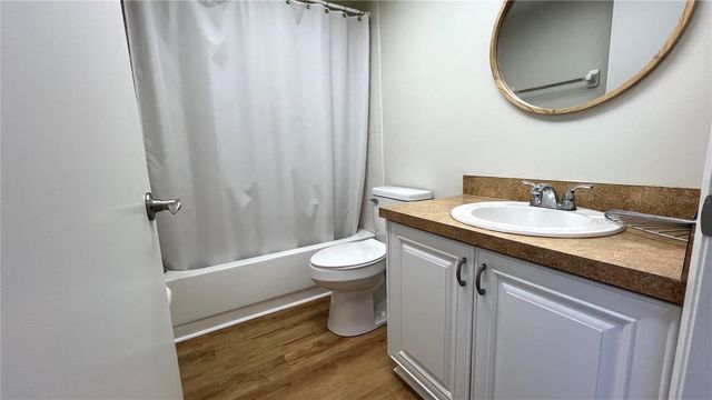 505 30TH AVENUE W E406, Bradenton, FL 34205