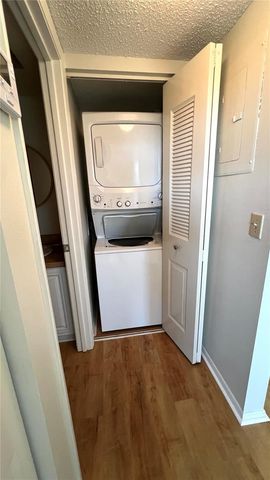 505 30TH AVENUE W E406, Bradenton, FL 34205